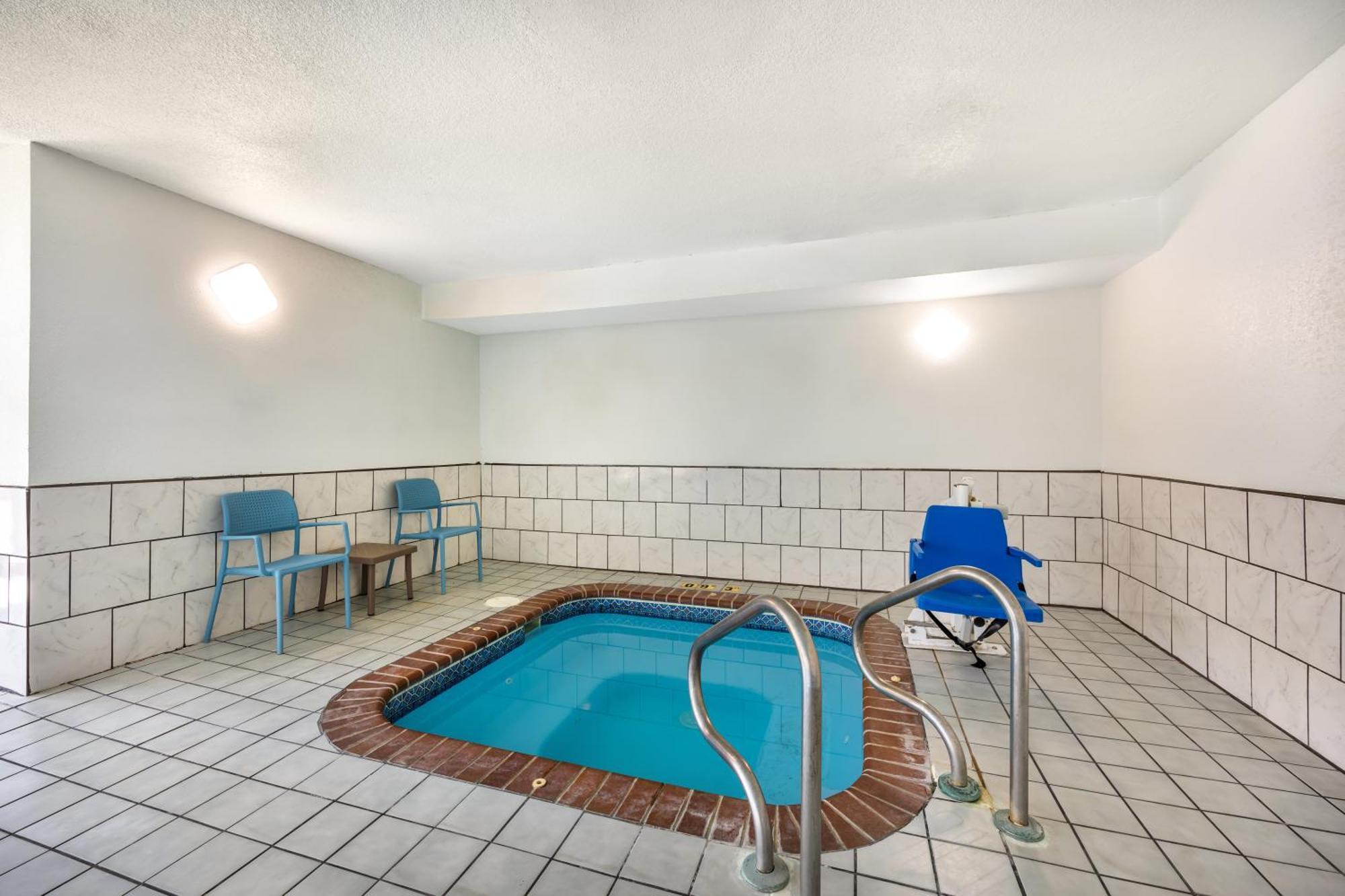 Sleep Inn & Suites Salina I-135 Luaran gambar